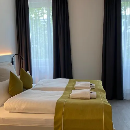 ホテル Grosse Linde カールスルーエ