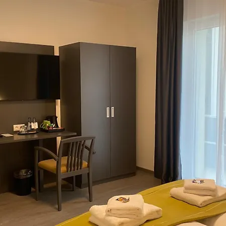 ホテル Grosse Linde