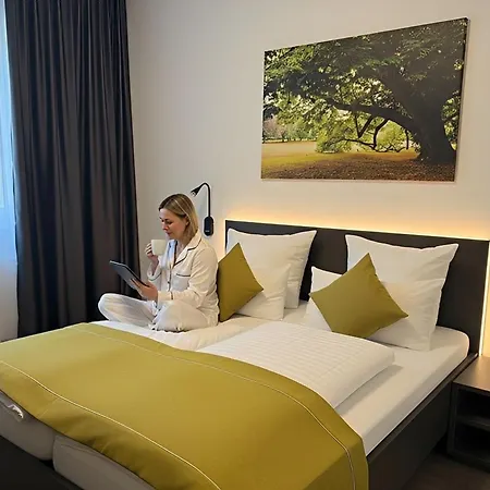 Grosse Linde Hotel Karlsruhe