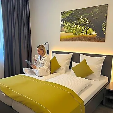 Grosse Linde Hotel Karlsruhe