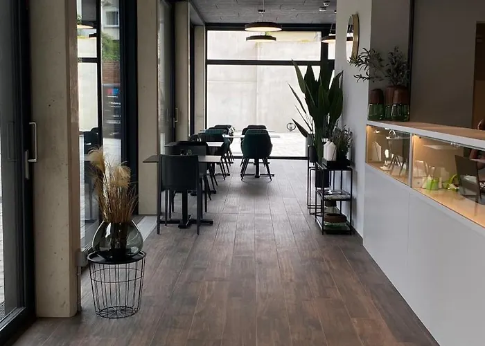 Grosse Linde * Karlsruhe